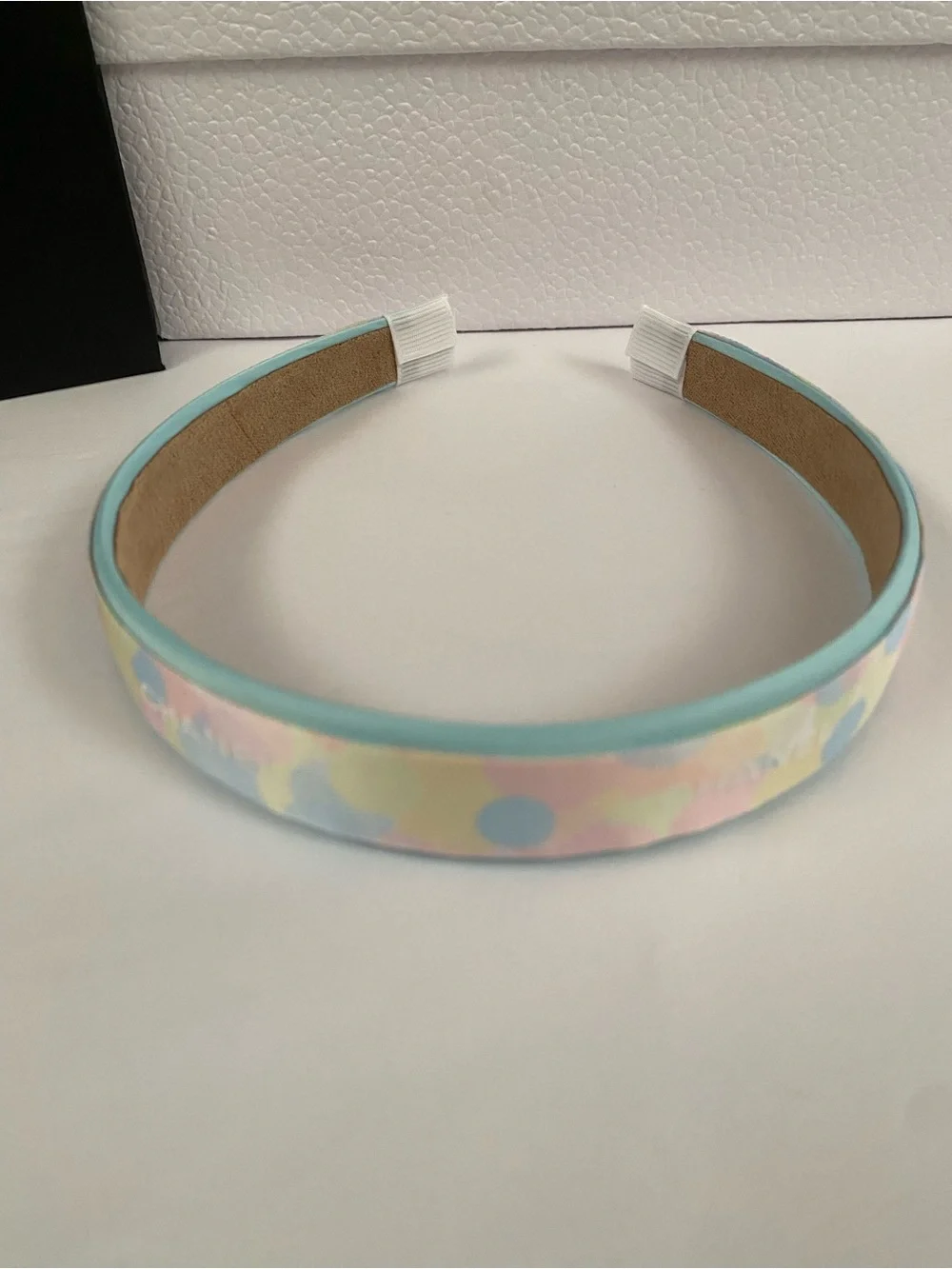 Chanel Ribbon Pastel Bubbles Headband in Light Blue - Picture 4 of 7